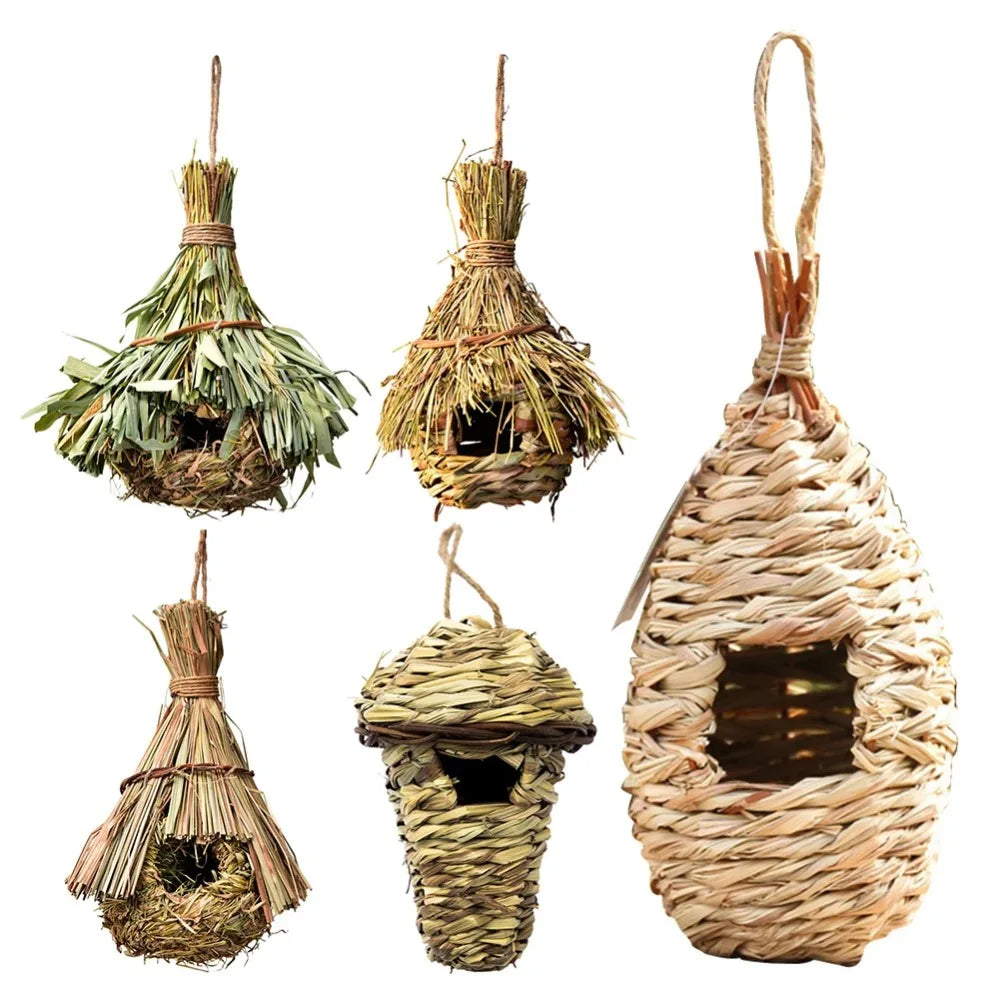 Hand-Woven Bird House Natural Grass Hut Small Bird Hideaway